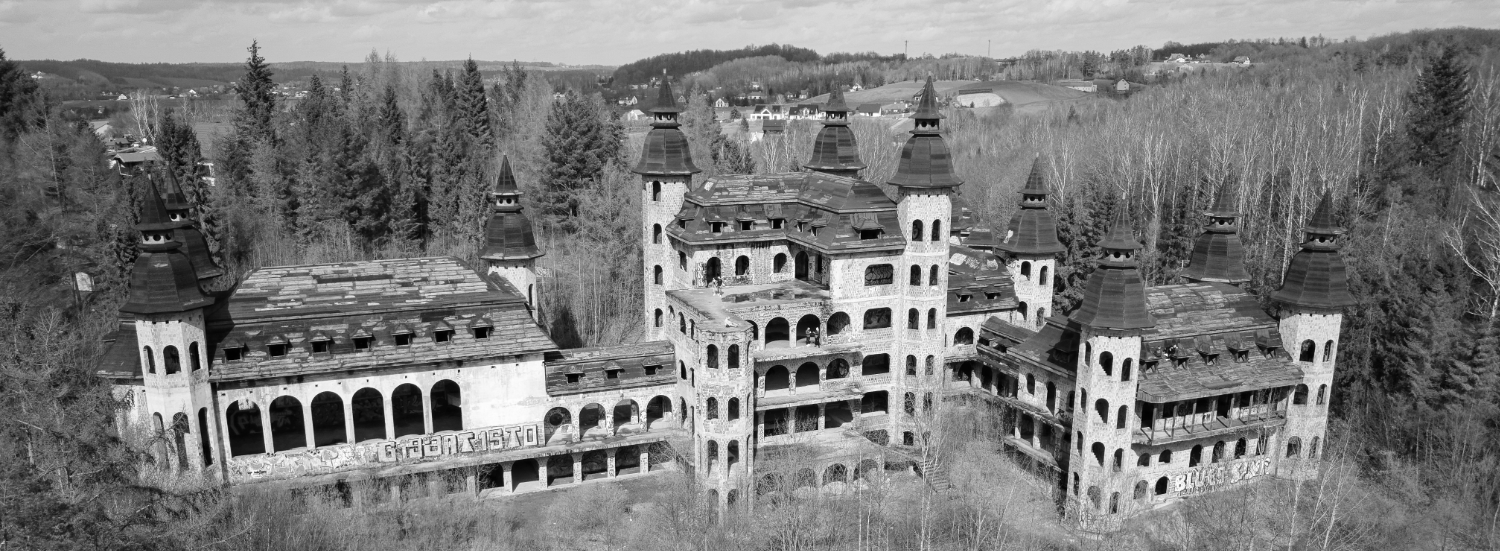 Schloss_Lapalicach_Head Schloss Bannerbild